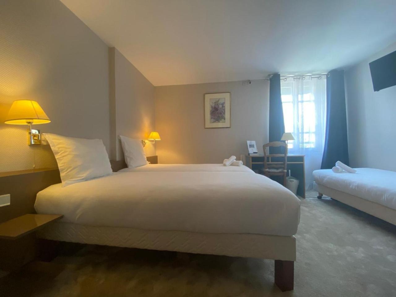 Hotel Paris Vesinet- Logis Hotel Restaurant Le Vésinet 외부 사진